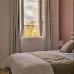 Le Chateau De La Seigne I Et D'hotes I Pres De Carcassonne Villemoustaussou