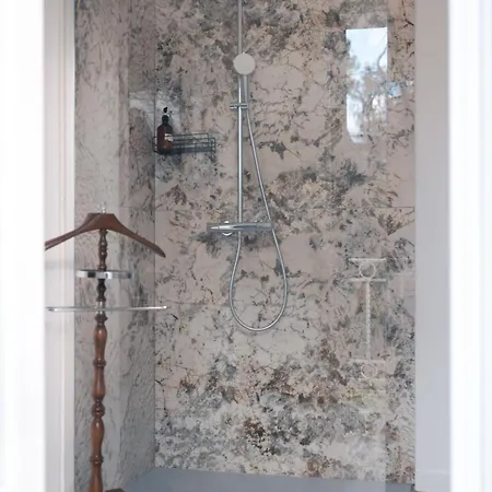 Bed & Breakfast Le Château De La Seigne Près De Carcassonne 5*