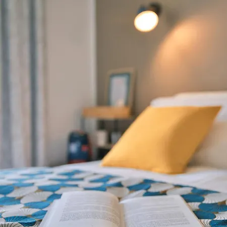 Bed & Breakfast Le Chateau De La Seigne *