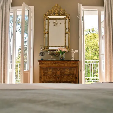Le Chateau De La Seigne *