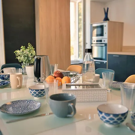 Couette-café Le Château De La Seigne Près De Carcassonne 5*