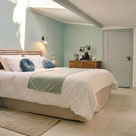 Bed & Breakfast Le Chateau De La Seigne *