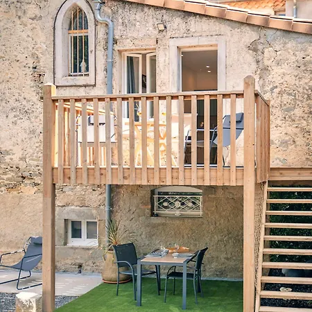 Le Chateau De La Seigne