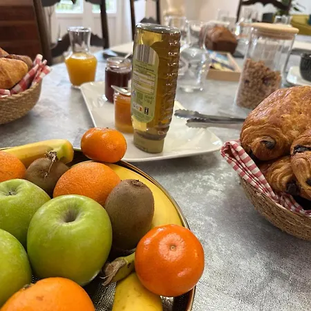 Couette-café Le Château De La Seigne Près De Carcassonne 5*