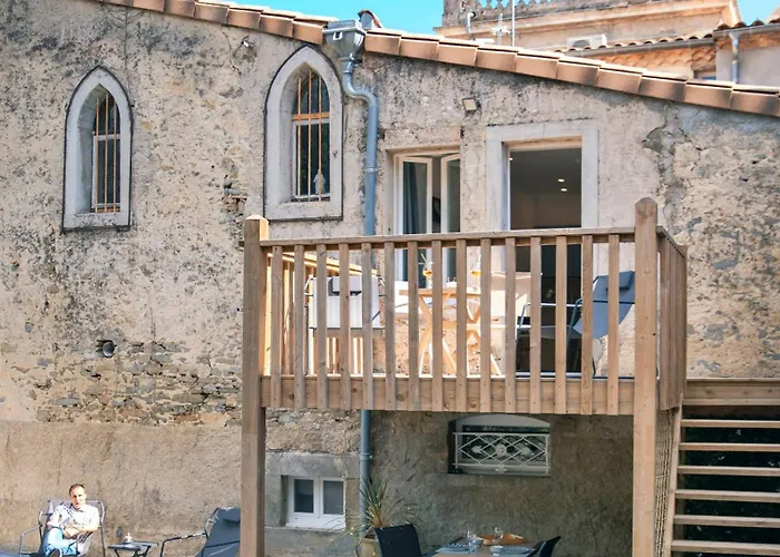 Le Chateau De La Seigne Pres De Carcassonne Villemoustaussou